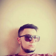  ,  Ilhom, 33