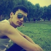  ,  Zoir, 32