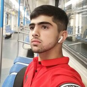  ,   Artur, 30 ,  
