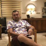  ,  Vitalii, 44