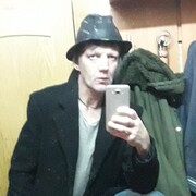  ,   Serge, 46 ,   ,   