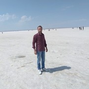  ,  Hasan, 46