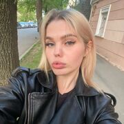  ,  Yanna, 25