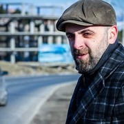  ,   Gio, 44 ,   ,   , c 