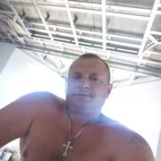  ,   Denis, 43 ,   ,   