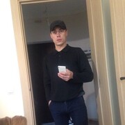  -,   Vitalik, 39 ,   ,   , c , 