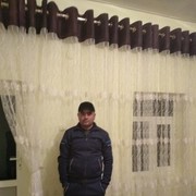  ,  Dima, 40