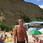  ,   Sergei, 40 ,   