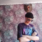  ,   Ellijah, 20 ,   ,   