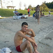  ,   Daviti, 35 ,   