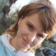  ,  Nika, 24
