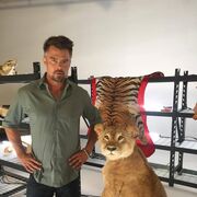  Ascot Vale,   Josh Duhamel, 45 ,   ,   