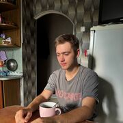  ,  Anton, 21