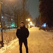  ,   Evgeniy, 39 ,   