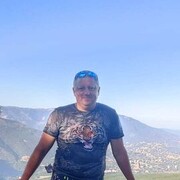  ,   Valery, 49 ,   c 
