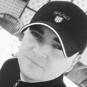  ,  Begzod, 36