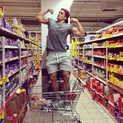  ,   Albert, 29 ,   
