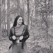  ,   Mila, 21 ,   ,   