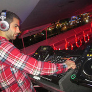  ,   Xeyal, 32 ,     , c 