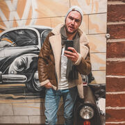  ,   Mike, 34 ,     