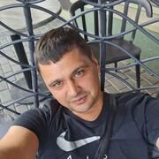  ,   Darius, 37 ,   ,   