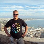 �������