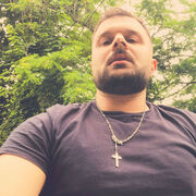  ,   Cezar, 33 ,   ,   