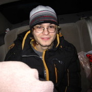  ,   Valentino, 33 ,   