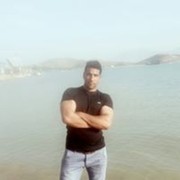 ,  Reza, 29