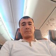  ,  Umirzoq, 32