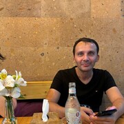  -,   Hener, 42 ,   ,   