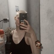  , 
