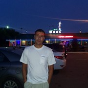  ,   Tolik, 44 ,   
