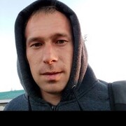  ,  Oleg, 33