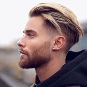  ,  Ivan, 25