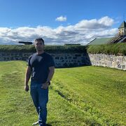  -,   Sergio, 43 ,   ,   , c , 