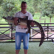 �������