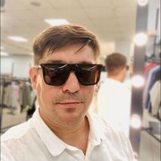  ,   Artur, 38 ,   ,   