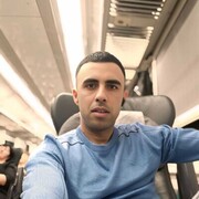  ,  Misha, 25