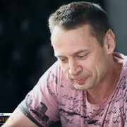  ,   Vlad, 38 ,   ,   