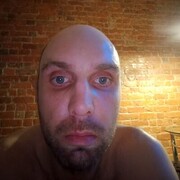  ,  Maksim, 36