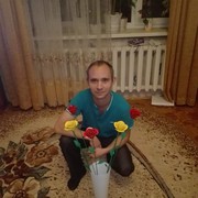  ,   Cergei, 37 ,   