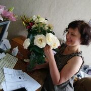  ,   Elena, 45 ,   c 