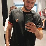  ,   Aziz, 29 ,   ,   , c 