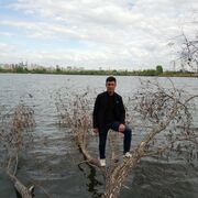  ,   Jamshid, 25 ,   c , 