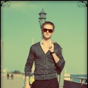  ,   Valentin, 31 ,   