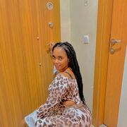  ,   Malaika, 32 ,   