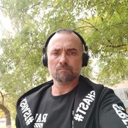  ,   Denis, 44 ,   ,   , c 
