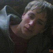 ,   Oskar, 33 ,   