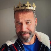 All hail king Andy 😂